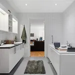Modern Townhouse Near Fjellheisen And Center