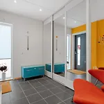 Modern Townhouse Near Fjellheisen And Center * トロムソ