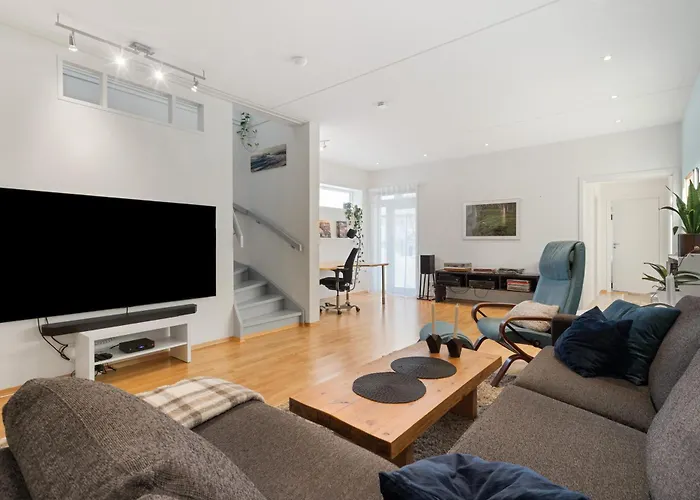 Modern Townhouse Near Fjellheisen And Center Apartamento Tromsø