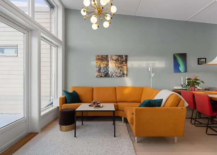 Modern Townhouse Near Fjellheisen And Center * Tromsø