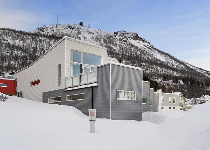Modern Townhouse Near Fjellheisen And Center *