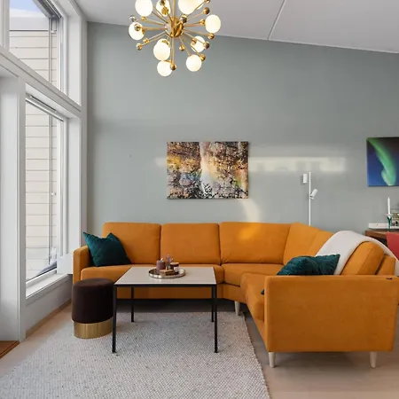Modern Townhouse Near Fjellheisen And Center * トロムソ