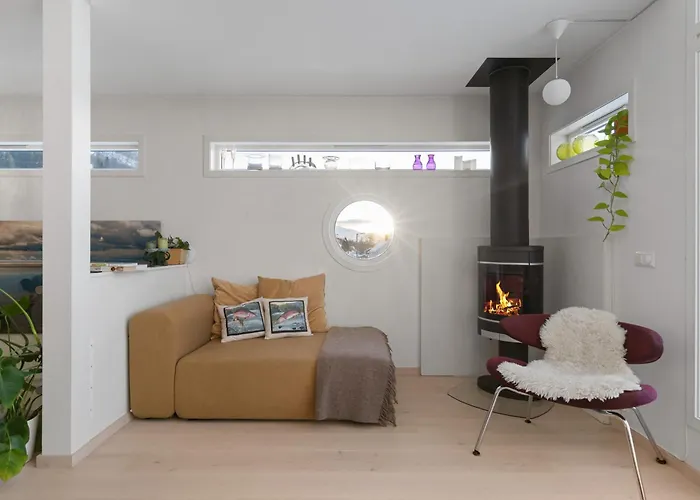 Modern Townhouse Near Fjellheisen And Center * Тромсё